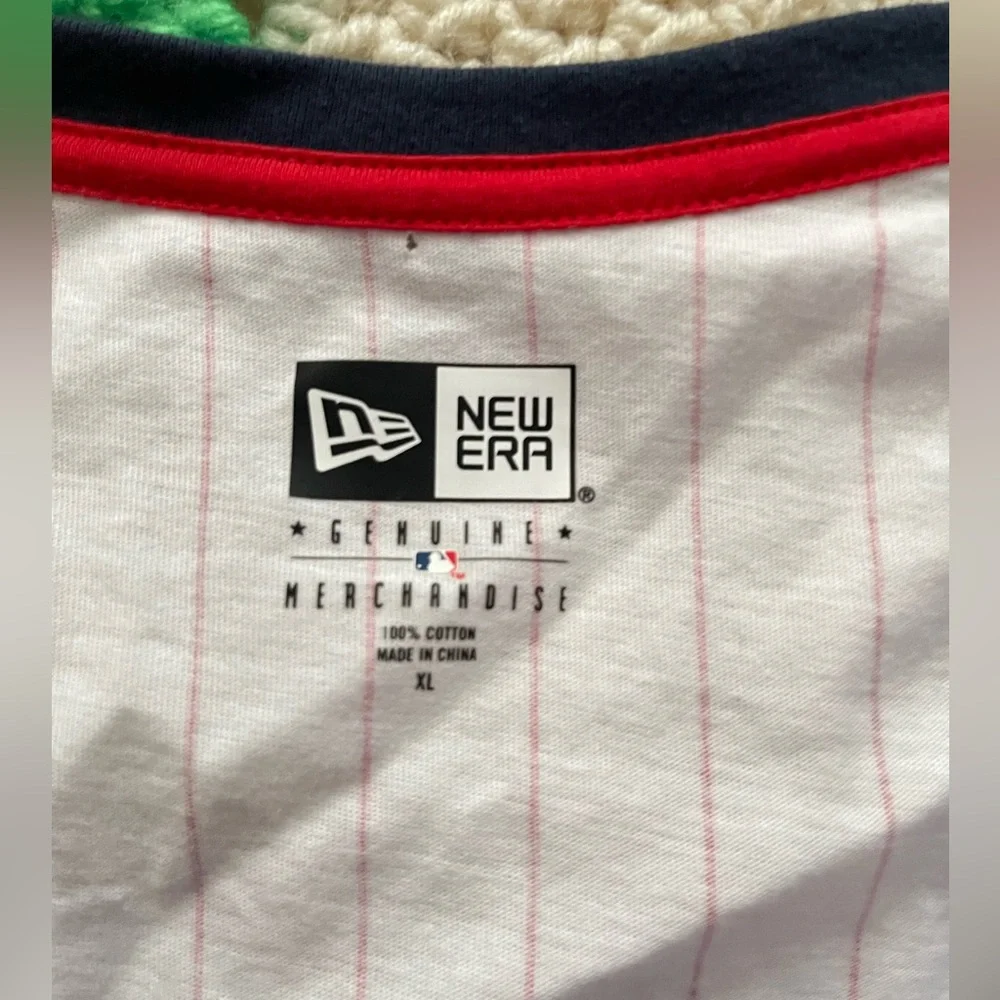 Women's Los Angeles Angels New Era Red Team Stripe T-Shirt. - Picture 4 of 9